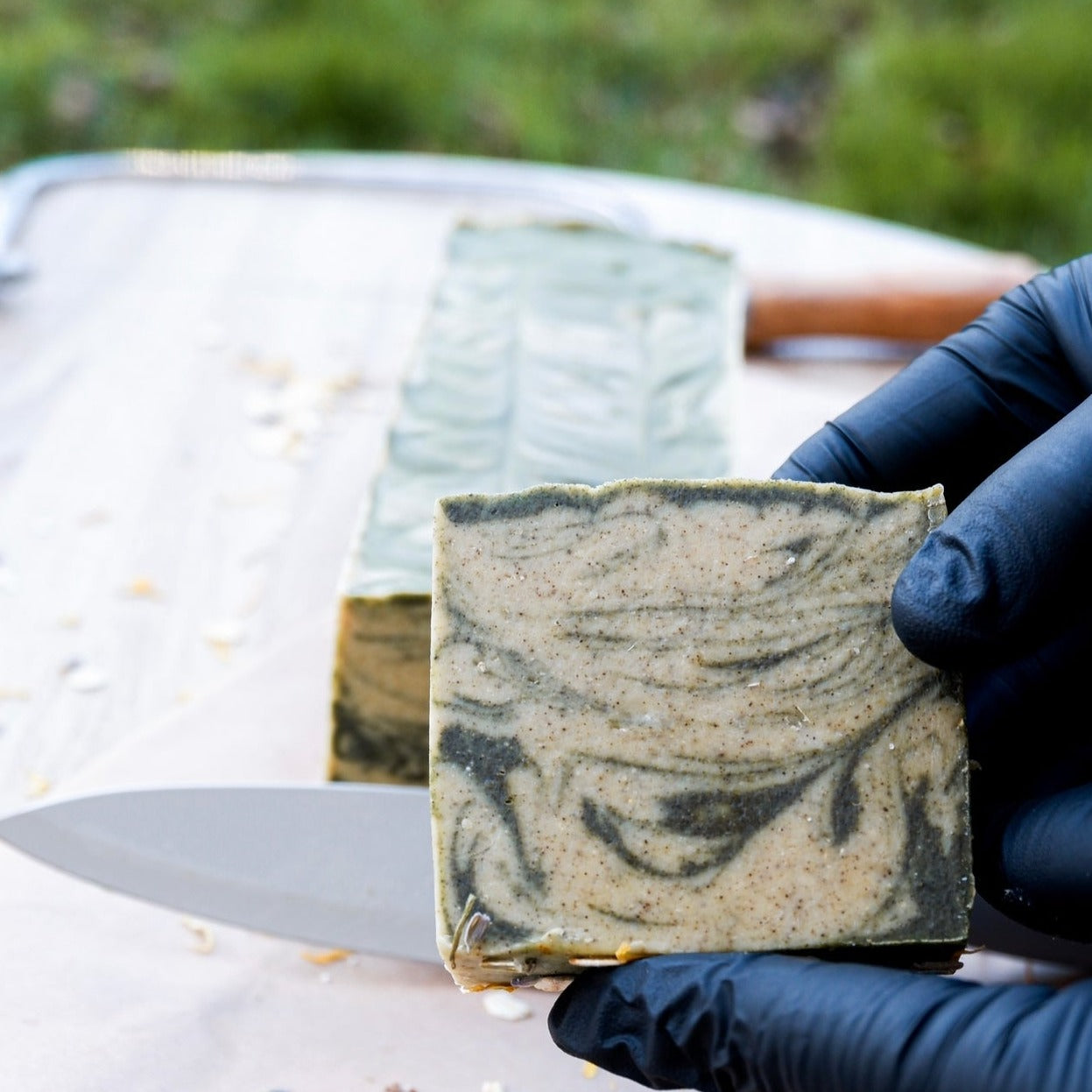 Artisan seaweed soap with creamy lather and woody scent