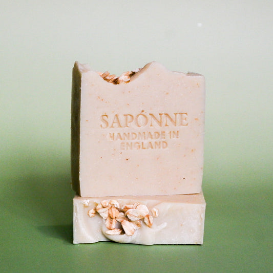 Chamomile and Oats Soap with Volcanic Clay - Sapónne Naturals