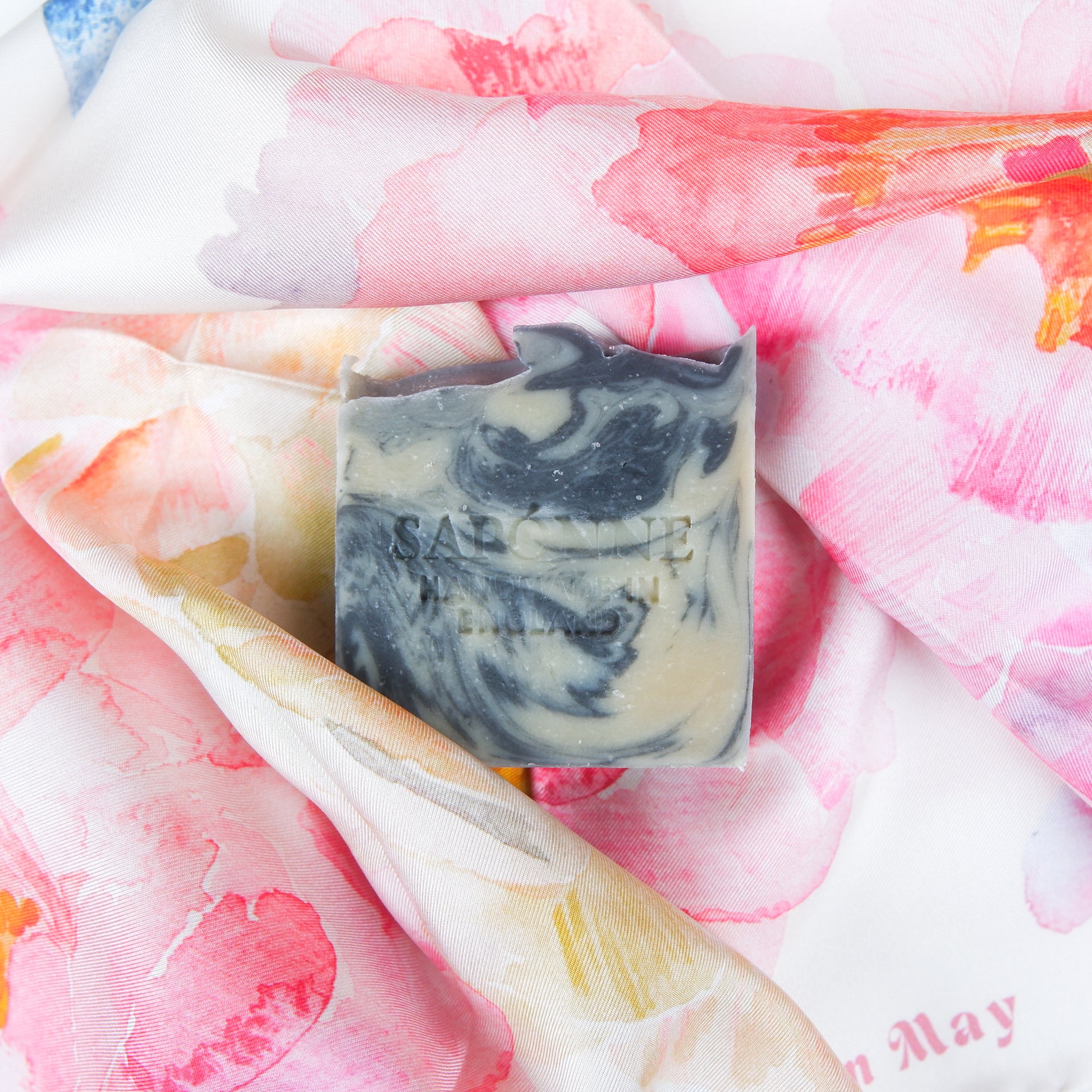 Organic Charcoal Goat Milk Soap Bergamot cedarwood sapónne naturals