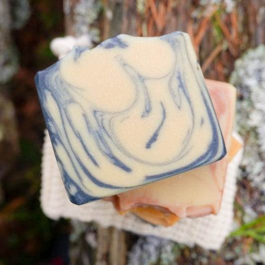 Billy 'n' Buck Goat Milk Soap with Shea Butter (Natural and Organic) - Sapónne Naturals